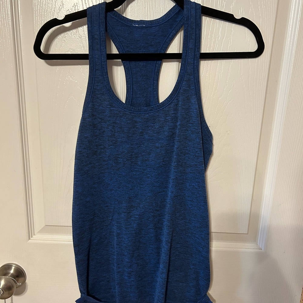 SOLD Lululemon swiftly tank
